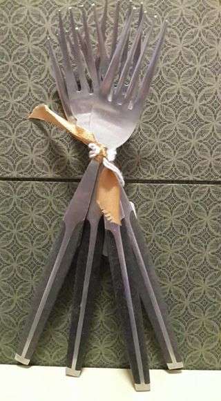 Set of 4 forks