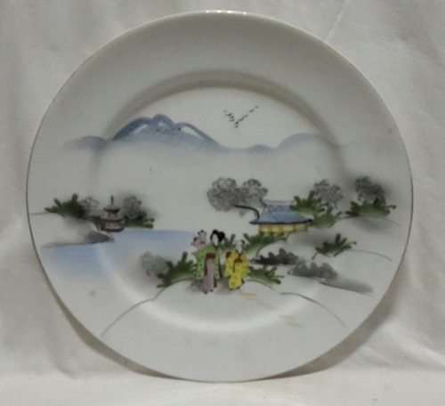 Soho China - hand painted side plate - Look!