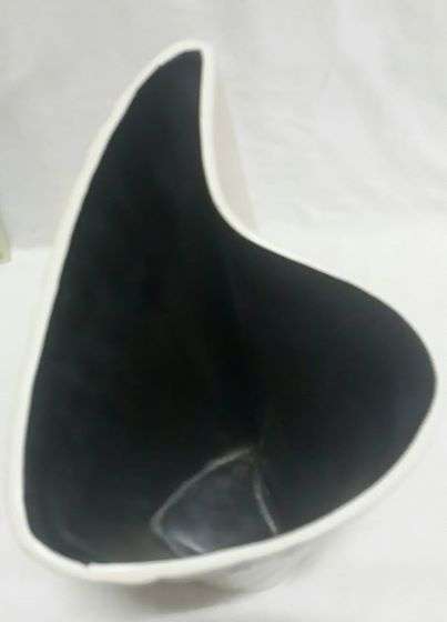 Athur Wood vase - cracked