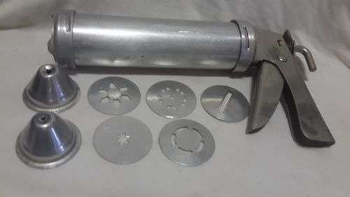 Cookie gun/press