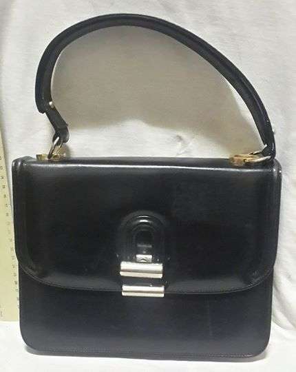 Vintage handbag - Shoulder strap extendable!