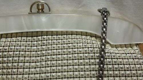 Vintage Handbag - metal - LOOK!