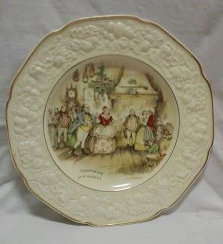VINTAGE CROWN DUCAL FLORENTINE SAM WELLER PLATE