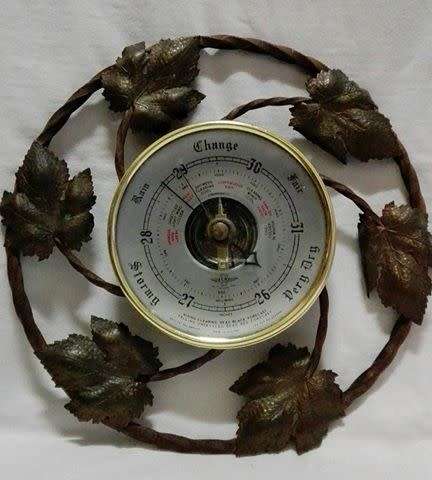 Vintage Weather station = LOOK!