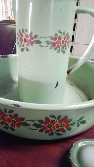 Enamel jug, bowl, pot and soap holder - Look! See all pics for condition