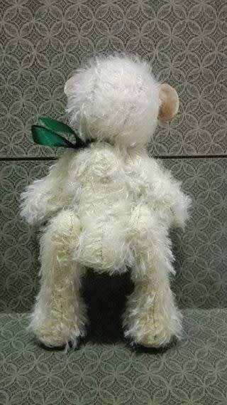 Pretty little bear