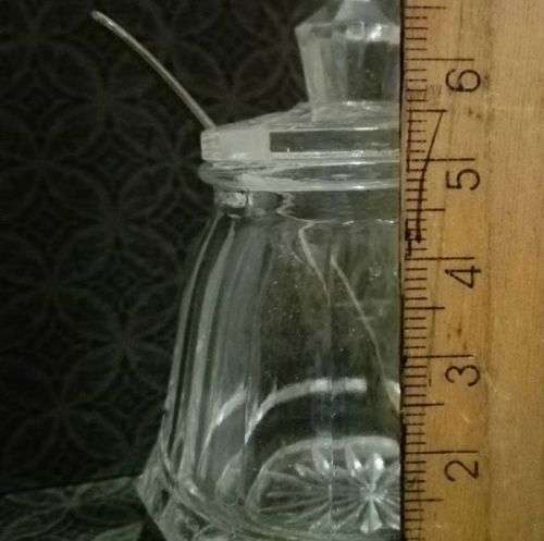 Vintage salt/mustard pot with spoon! Lovely!