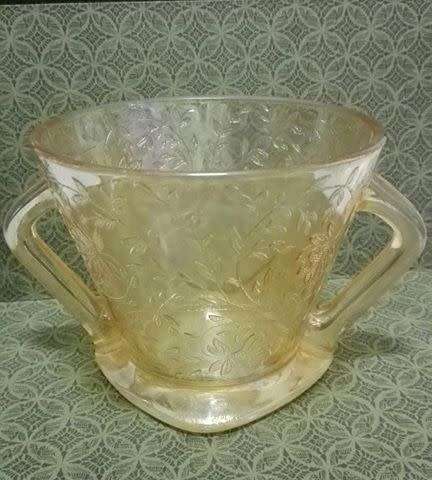Vintage pressed glass sugar pot