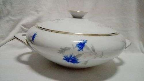 Vintage R KPM GERMANY KRISTER PORCELAIN CHINA  - COVERED TUREEN / BOWL