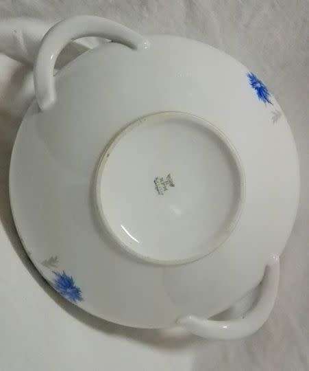 Vintage R KPM GERMANY KRISTER PORCELAIN CHINA  - COVERED TUREEN / BOWL