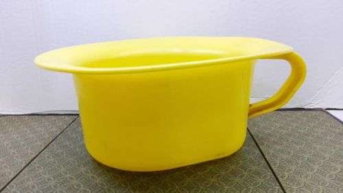 Yellow plastic potty - VINTAGE - LOOK!!