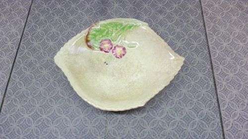 Carltonware dish