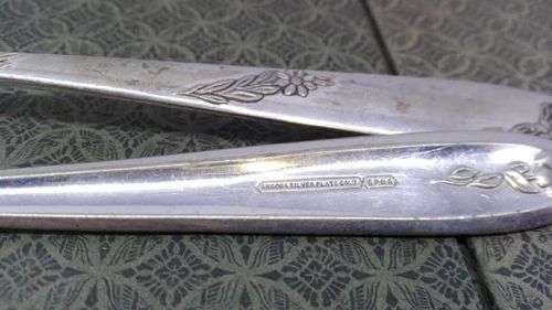 EPNS Salad servers