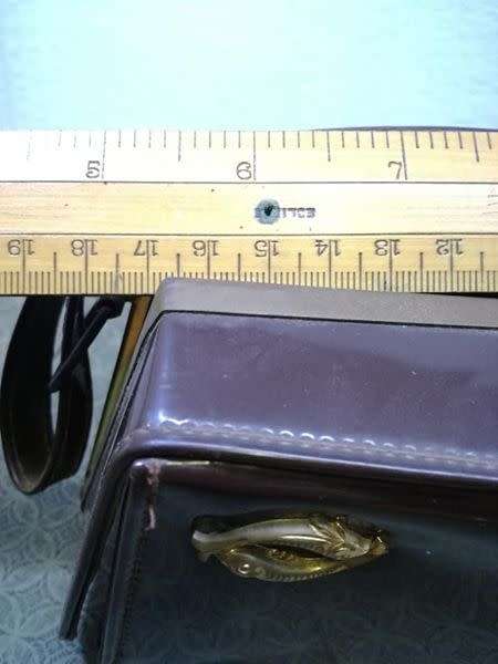 Vintage brown lady's handbag