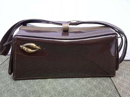 Vintage brown lady's handbag