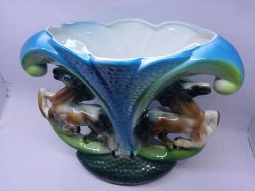 Pretty very vintage big vase! LOOK!!