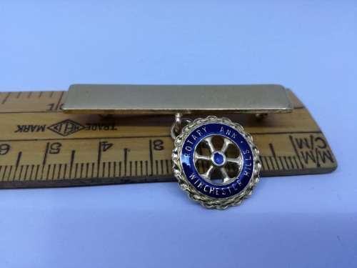Rotary club Winchester Hills name tag - Look!