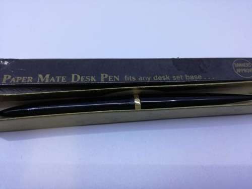 Papermate Penfor desk set in box - needs a spring