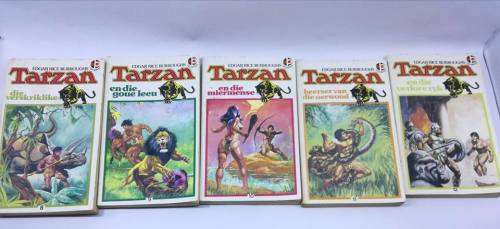 10 Tarzan sagteband boeke
