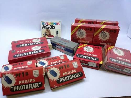 Old PF1, PF1B, PF5 globes etc. Phillips Photoflux Lot