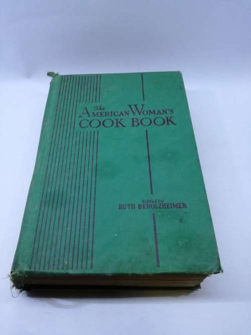 THE AMERICAN WOMANS COOK BOOK BY RUTH BEROLZHEIMER CULINARY ART VINTAGE 1948