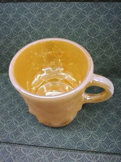 Vintage 1950s  Peach Lustre Mug