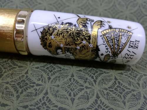 VINTAGE AEROX JAPAN PURSE REFILLABLE Leo PERFUME BOTTLE