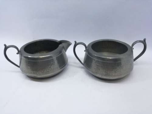 Hand hammered old English pewter made in England milk and sugar set