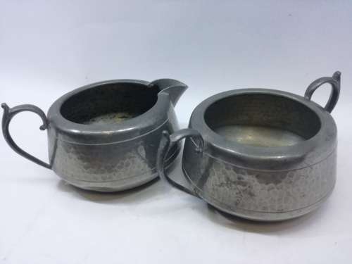 Hand hammered old English pewter made in England milk and sugar set