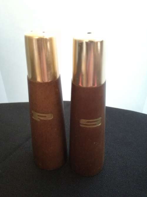 Vintage 1950s Retro Wood And Metal Salt And Pepper Shakers