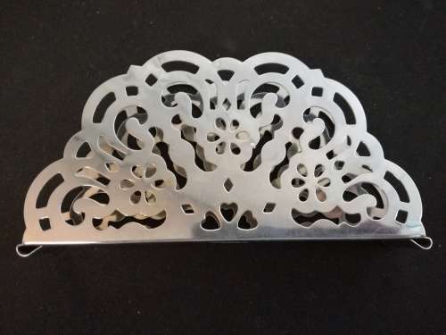 Vintage  pretty serviette holder - made in Hong Kong