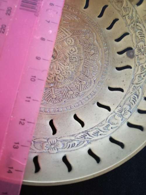 Set of brass bowls
