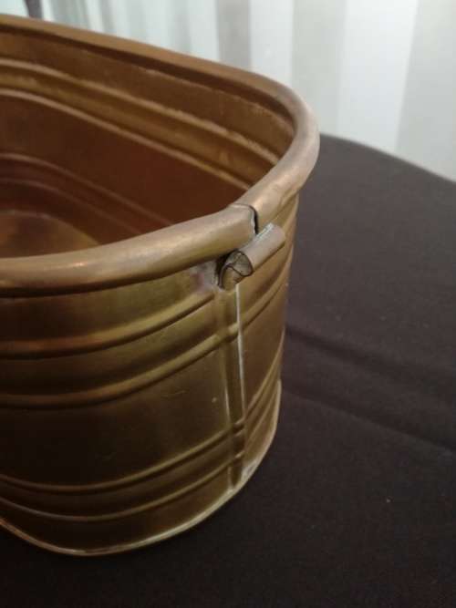 Oval Brass planter