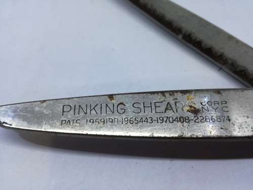 Pinking shears