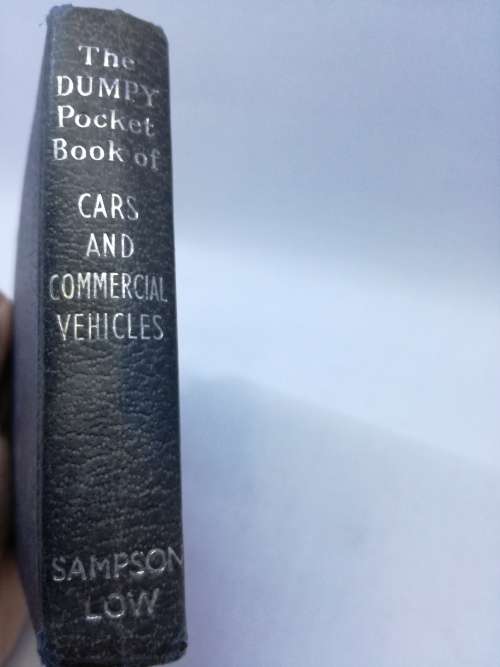 The Dumpy Pocket Book of Cars and Commercial Vehicles 1960