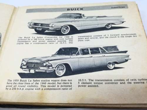 The Dumpy Pocket Book of Cars and Commercial Vehicles 1960