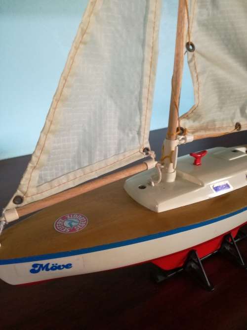 SEIFERT SEGELBOOT GUNTHER MOVE SAILING BOAT POND YACHT GERMAN MADE WOODEN DECK
