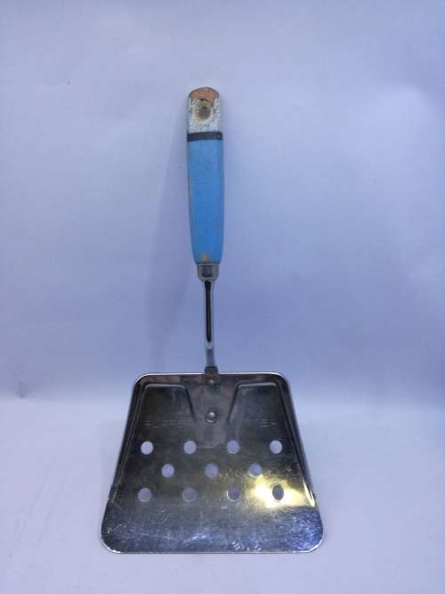 Vintage Skyline Flipper lifter