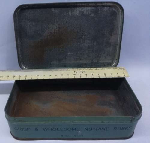 VINTAGE Nutrine tin