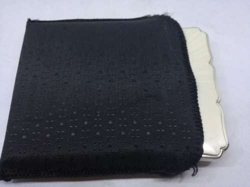 Guilloché Stratton powder compact! Look!!