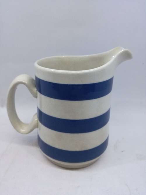 VINTAGE iron stone Gordon Bleu milk jug - small chip