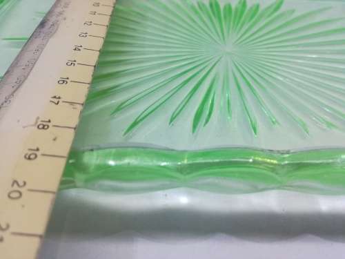 Beautiful Vintage Uranium Glass Rectangle vanity Tray - one insignificant chip