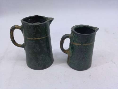 Salesman sample? jugs metal