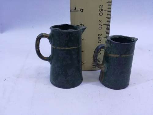 Salesman sample? jugs metal