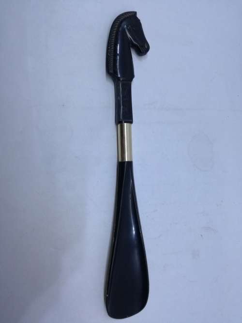 Shoe horn