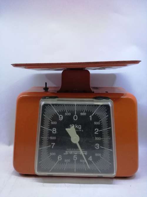 Vintage scale