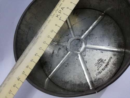 Vintage Tala Cake tin - Cake Pan - Loose Bottom