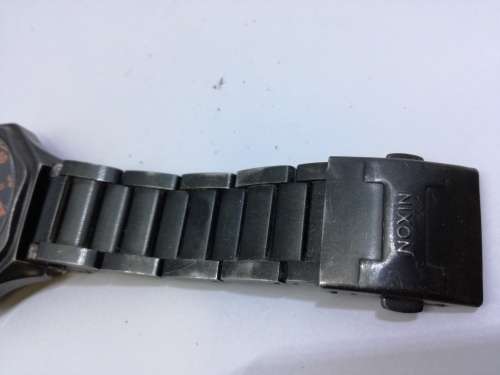 Nixon Falcon watch - needs a battery