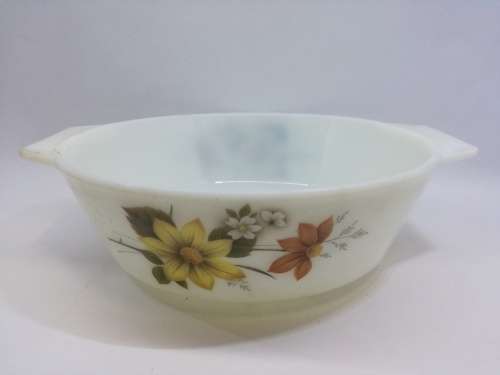 Vintage milk glass pyrex