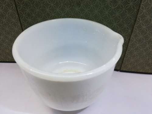 Milk glass mixing bowl with pouring tip